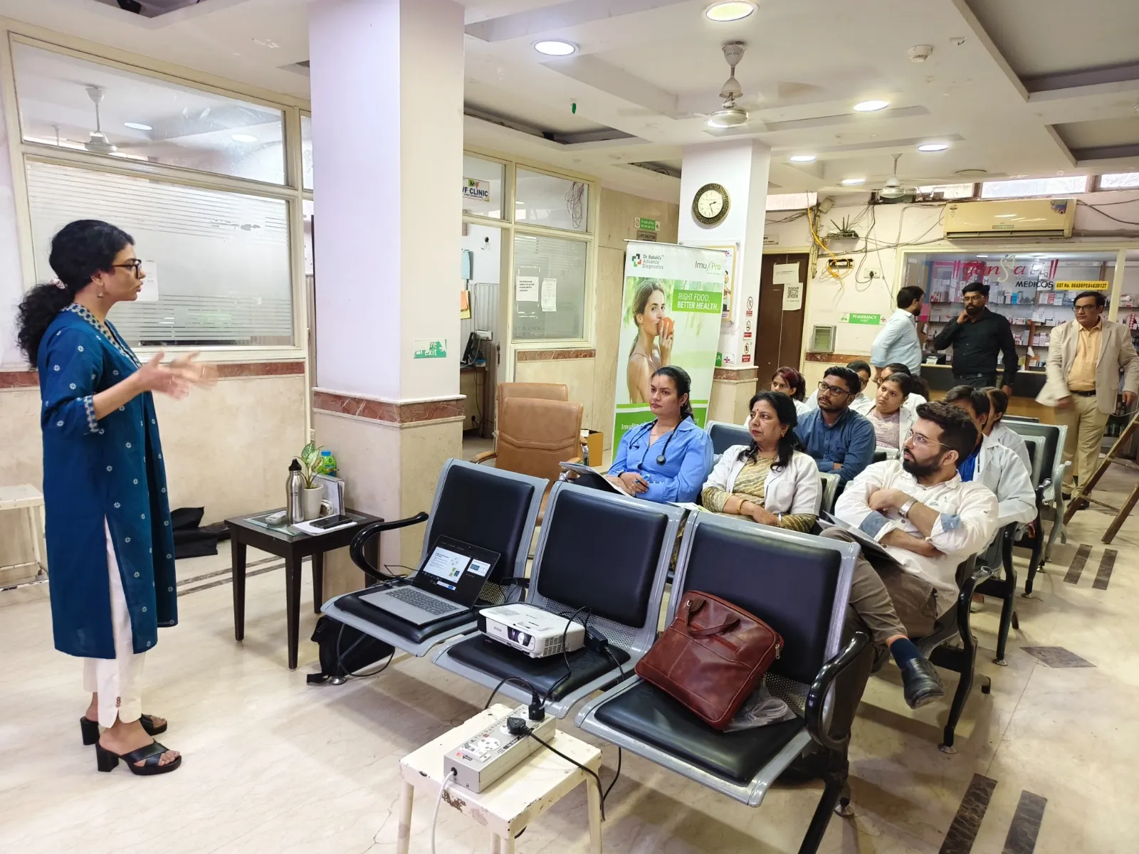 Ms. Parnita providing ImuPro test training at Thakral Hospital, Gurugram